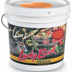 Lucky Buck Mineral 20lb Bucket LUCKY BUCK 20L - Hunting Accessories & Gear